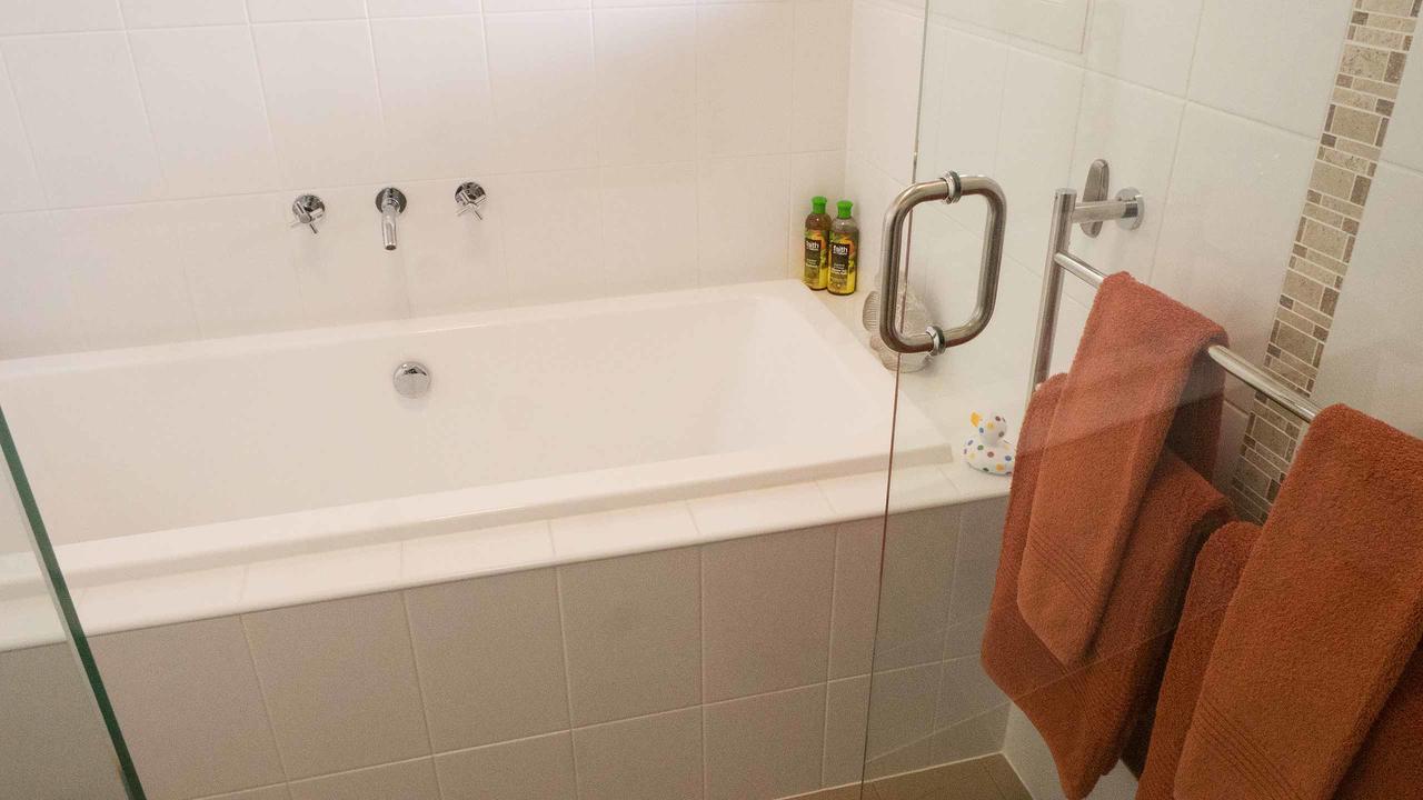 Rezare House Bed & Breakfast Wallaroo Esterno foto